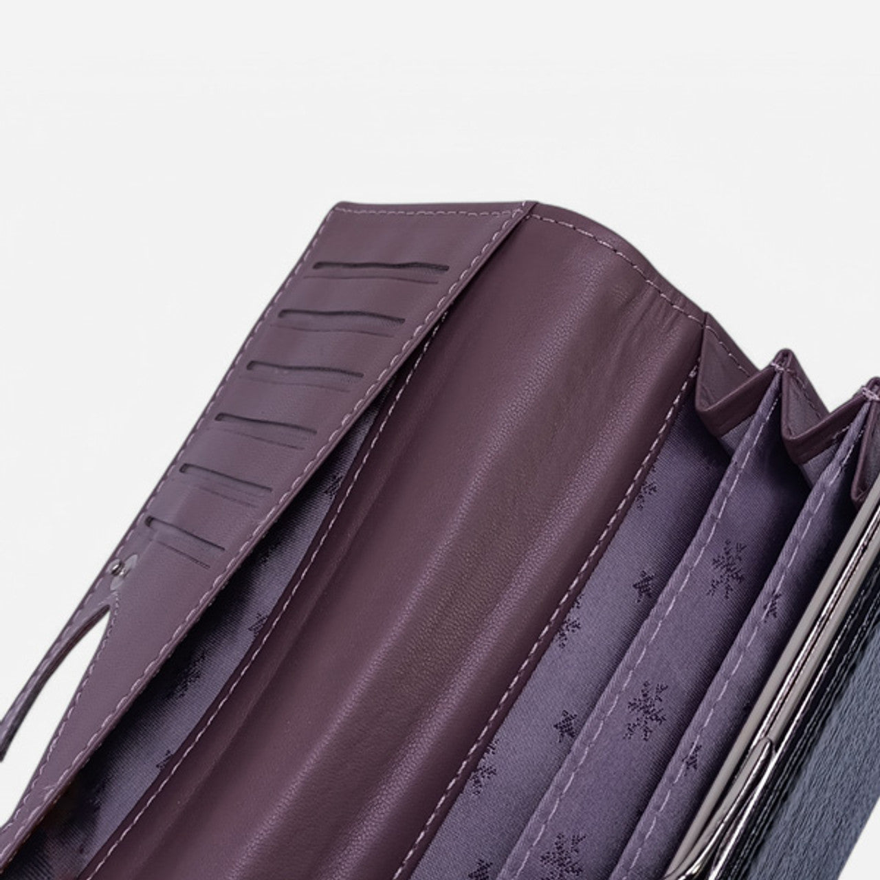 Elegant Black Bi-Fold Wallet for Women