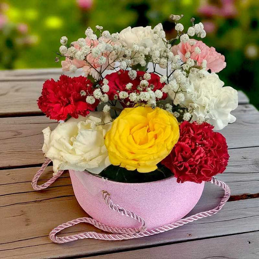 Mixed Roses and Carnations Gift