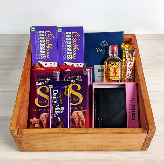Sophisticated Gift with Chocolates and Whisky 50ml