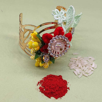 Rakhi Basket with Crispello, Silk Bubbly & Bracelet