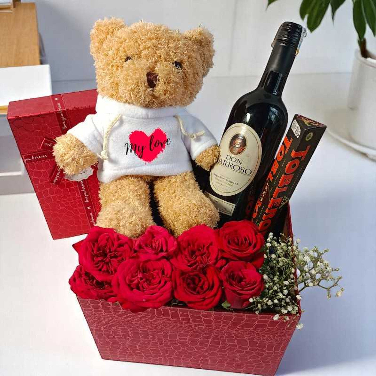 Romantic and Cozy Love Treats Box