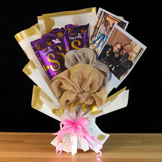 Scrunchies & Chocolate Gift Set in Bouquet