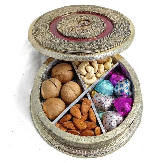 Dry Nuts & Chocolates in Golden Box