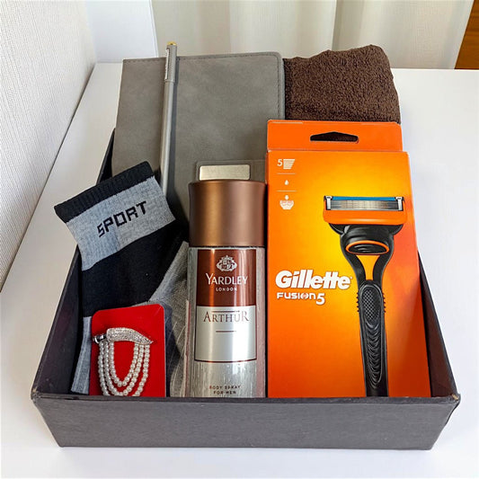 Essential Men’s Gift Set - GiftstoNepal.com | GTN